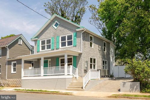 112 W Germain St, WINCHESTER, VA, 22601-4060 | Card Image