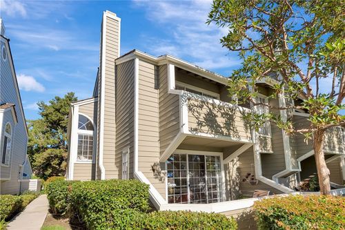 unit-101-601 John K Dr, Long Beach, CA, 90803-6399 | Card Image