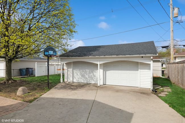 786 S Swain Ave, House other with 3 bedrooms, 2 bathrooms and 2 parking in Elmhurst IL | Image 18