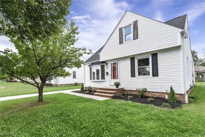 View of front of house with a front lawn | Image 2