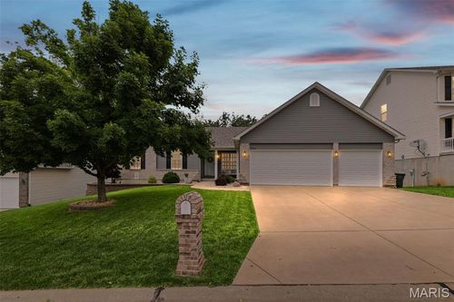 5241 Arrow Ridge Pl, Imperial, MO, 63052-3216 | Card Image