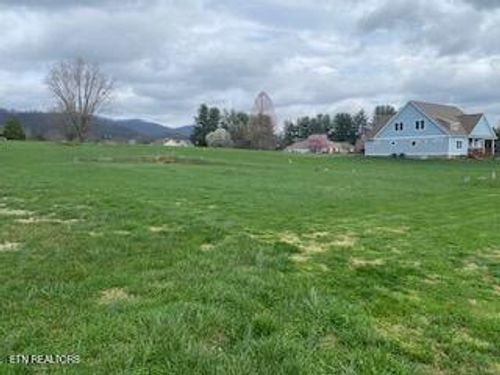 125 Lilac Ln, Speedwell, TN, 37870-2402 | Card Image