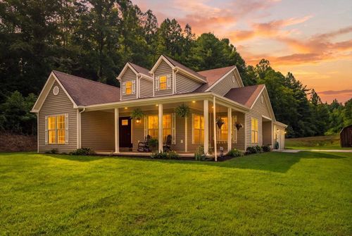 3357 Campton Baptist Rd, Campton, KY, 41301-8476 | Card Image