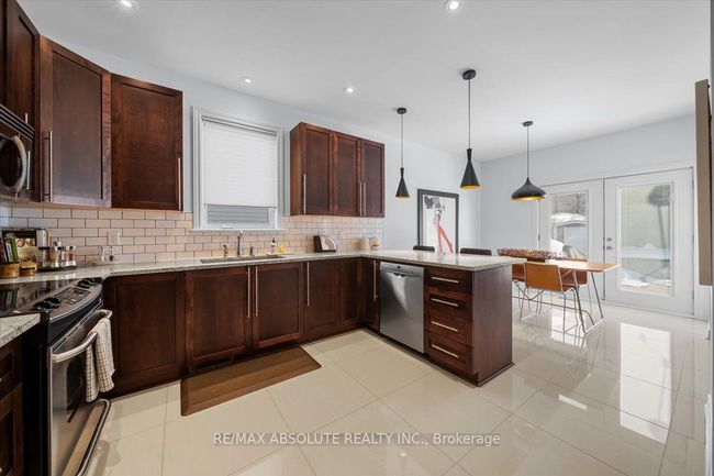 113 Bandelier Way, House other with 4 bedrooms, 4 bathrooms and 4 parking in Stittsville ON | Image 9