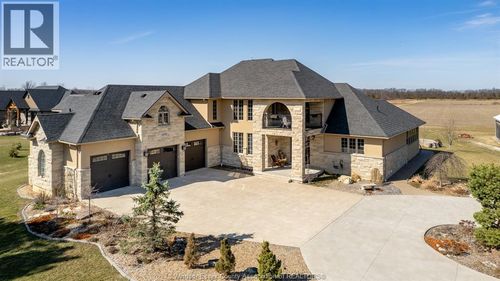 4976 4th Concession Rd E, Harrow, ON, N0R1G0 | Card Image