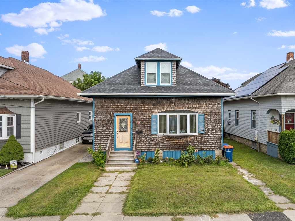 Calumet St, New Bedford, MA 02744