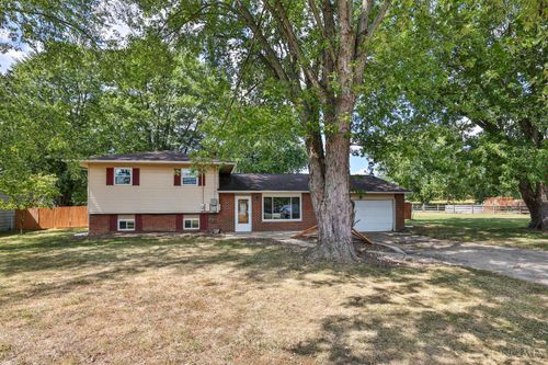 3951 W Elkton Rd, Hamilton, OH, 45011-9680 | Card Image