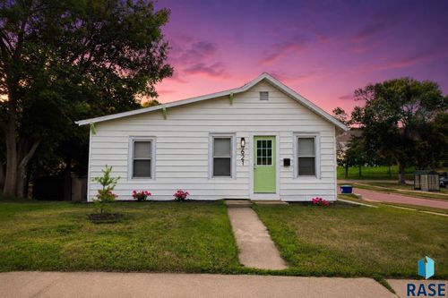 621 N Lewis Ave Avenue, Sioux Falls, SD, 57103 | Card Image