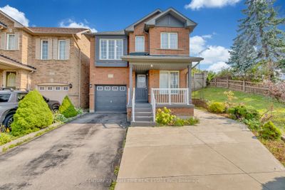 32 Elmpark Crt, House other with 4 bedrooms, 4 bathrooms and 4 parking in Brampton ON | Image 1