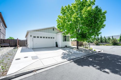 2100 Sapphire Ridge Way, Reno, NV, 89523-6219 | Card Image