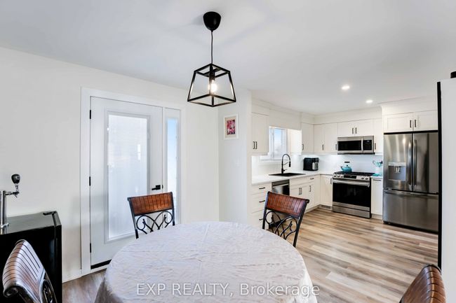 2757 Wedgewood Cres, House attached with 3 bedrooms, 2 bathrooms and 4 parking in Niagara Falls ON | Image 10