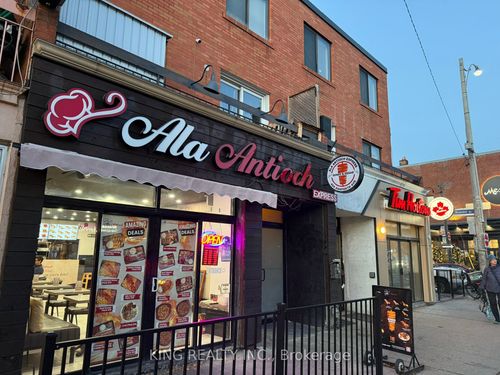 {{alt}} | Card Image