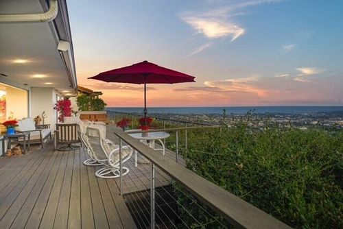 1021 Roble Ln, Santa Barbara, CA, 93103-2045 | Card Image