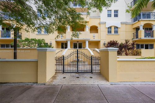 404-101 Sidonia Ave, Coral Gables, FL, 33134-3306 | Card Image