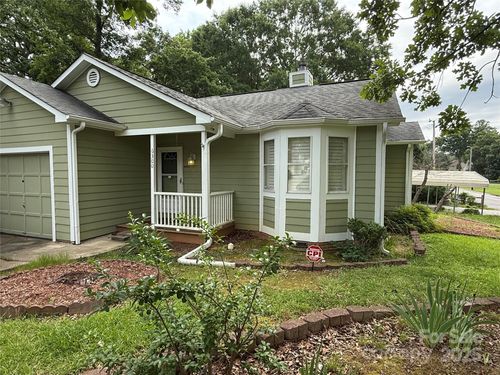 6300 Fox Hunt Rd, Indian Trail, NC, 28079-8627 | Card Image