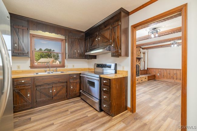 Eat in area | Image 6