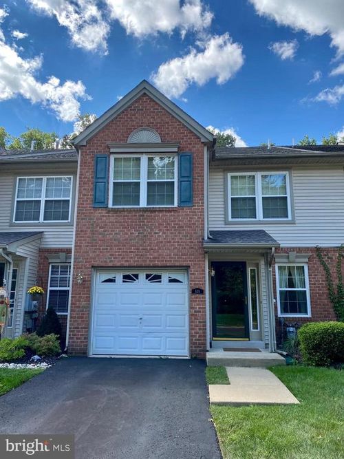 535 Jason Dr, Southampton, PA, 18966-4059 | Card Image