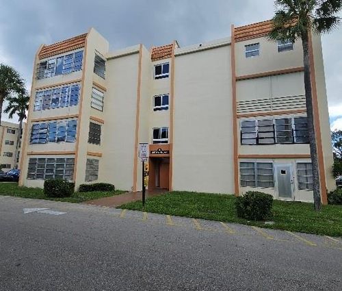 apt-104-2501 Nw 41st Ave, Lauderhill, FL, 33313-2760 | Card Image