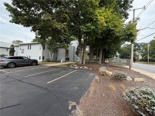 a201-202-615 Jefferson Blvd, Warwick, RI, 02886-1388 | Card Image