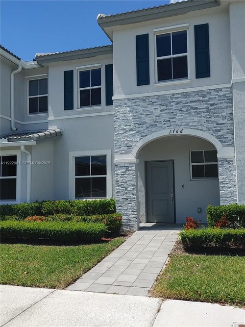 1766 Se 26th Rd, Homestead, FL, 33035-2339 | Card Image