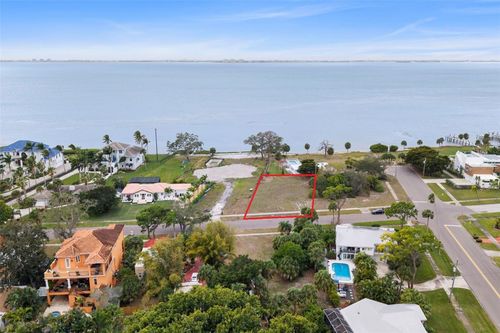 7510 Westmoreland Dr, SARASOTA, FL, 34243-1822 | Card Image