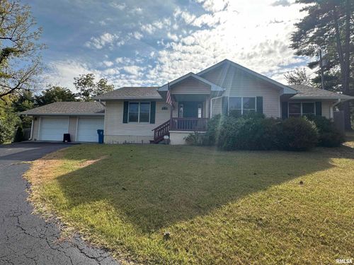 2435 W Walnut St, Murphysboro, IL, 62966-3017 | Card Image