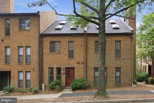 4411 7th St N, Arlington, VA, 22203-2002 | Card Image