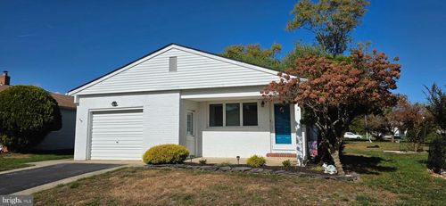 90 Rodhos St, Toms River, NJ, 08757-5745 | Card Image