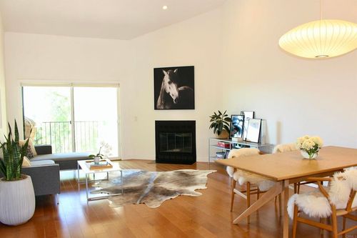 7323 Calle Luna, Carlsbad, CA, 92009-7610 | Card Image