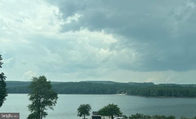 542 Hidden Acres Rd, House other with 3 bedrooms, 3 bathrooms and null parking in MOUNT STORM WV | Image 8