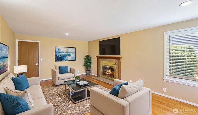 1931 237 Th St Se, House other with 3 bedrooms, 3 bathrooms and 2 parking in Bothell WA | Image 14