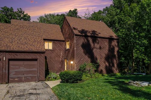 279 Fairway Court, Plainwell, MI, 49080 | Card Image