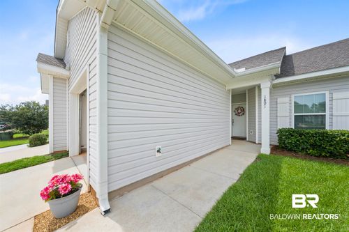 1801-2651 S Juniper St, Foley, AL, 36535-9717 | Card Image