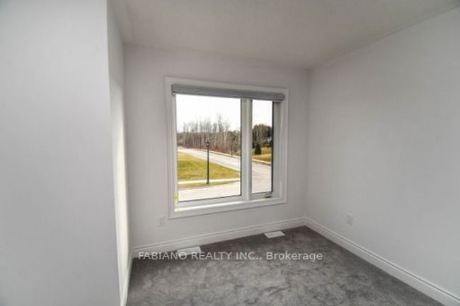 36 Autumn Dr, House attached with 3 bedrooms, 3 bathrooms and 1 parking in Wasaga Beach ON | Image 21
