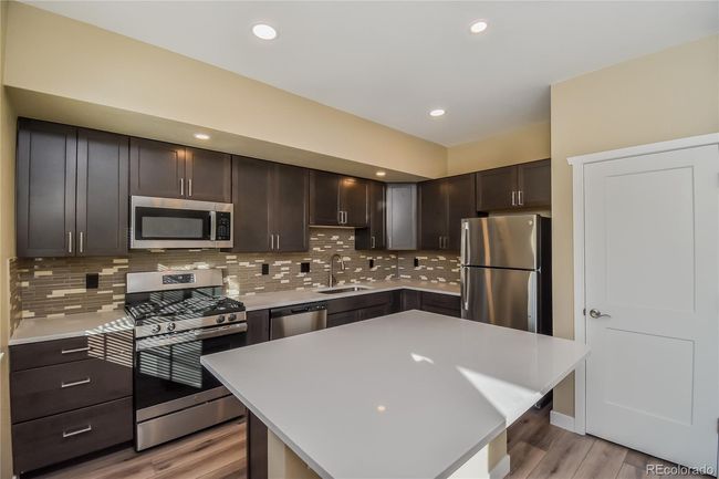 850 Promontory Rock Grv, Townhouse with 4 bedrooms, 3 bathrooms and 2 parking in Colorado Springs CO | Image 8