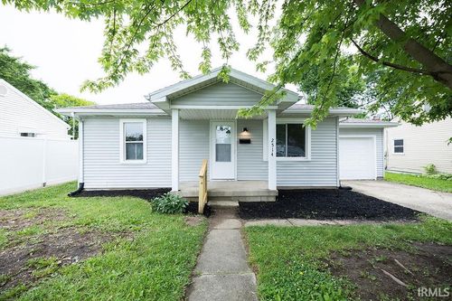 2514 23rd St, New Castle, IN, 47362-2122 | Card Image