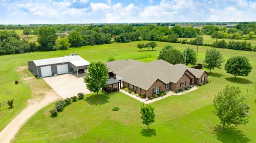 4141 Farm Road 2820, Sumner, TX, 75486-5699 | Card Image