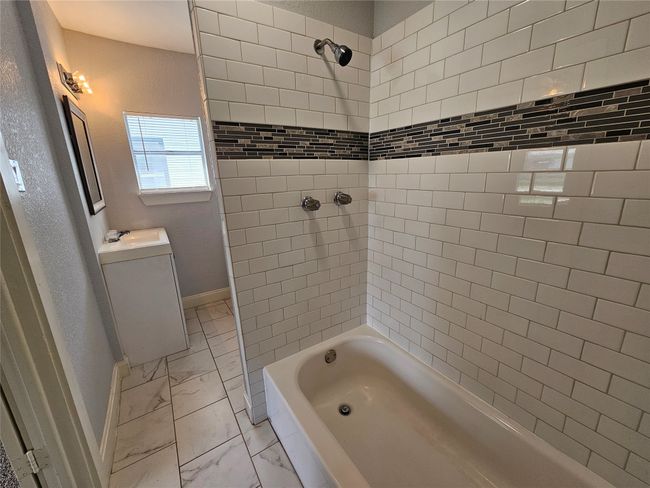 116 Charlene Dr, House other with 4 bedrooms, 2 bathrooms and null parking in Hurst TX | Image 11