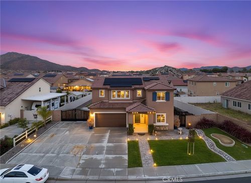 28410 Pinon Ct, Winchester, CA, 92596-8236 | Card Image