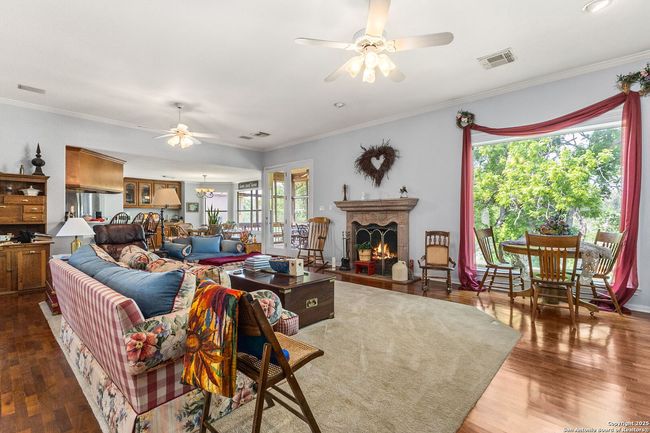 1434 Whispering Water, House other with 4 bedrooms, 3 bathrooms and null parking in Spring Branch TX | Image 7