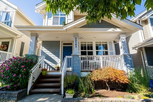 15163 61a Ave, Surrey, BC, V3S5J7 | Card Image