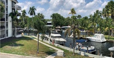 102 - 1101 River Reach Dr, Condo with 2 bedrooms, 2 bathrooms and null parking in Fort Lauderdale FL | Image 2