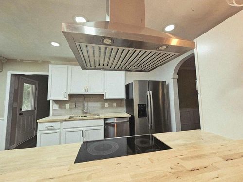 3635 Crossvale Rd, stonecrest, GA, 30038-2824 | Card Image