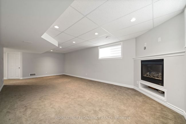 2 Oak Ridge Dr, House other with 4 bedrooms, 4 bathrooms and 8 parking in Stirling ON | Image 42