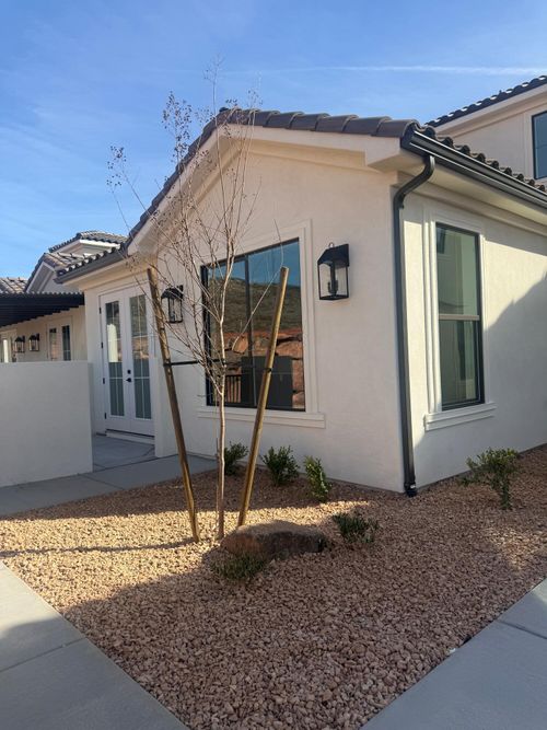 2275 E Crestas Aly, Washington, UT, 84780-3777 | Card Image