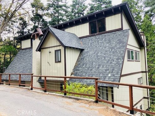 27957 Lakes Edge Rd, Lake Arrowhead, CA, 92352 | Card Image