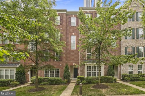2248 Margraf Cir, WOODBRIDGE, VA, 22191-4069 | Card Image