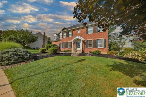 2210 Hopkins Ln, Forks Twp, PA, 18040-8048 | Card Image