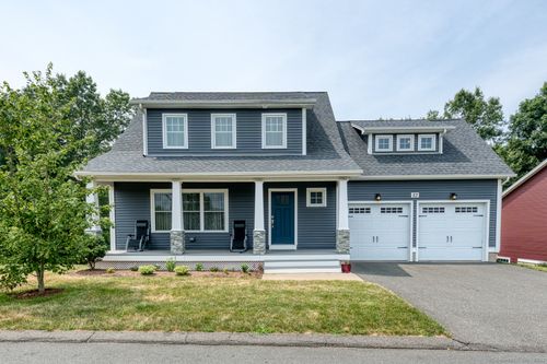 23-23 Chapman Chase, Windsor Locks, CT, 06096-1345 | Card Image