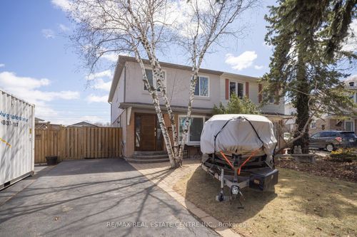 2536 Barcella Cres, Mississauga, ON, L5K1E2 | Card Image